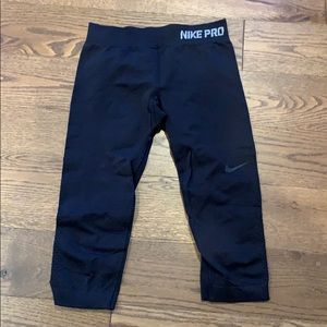 Nike capri legging